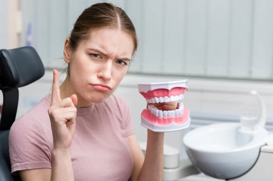 Symptoms of Early Gum Disease: How to Spot Gingivitis Before It Gets Serious