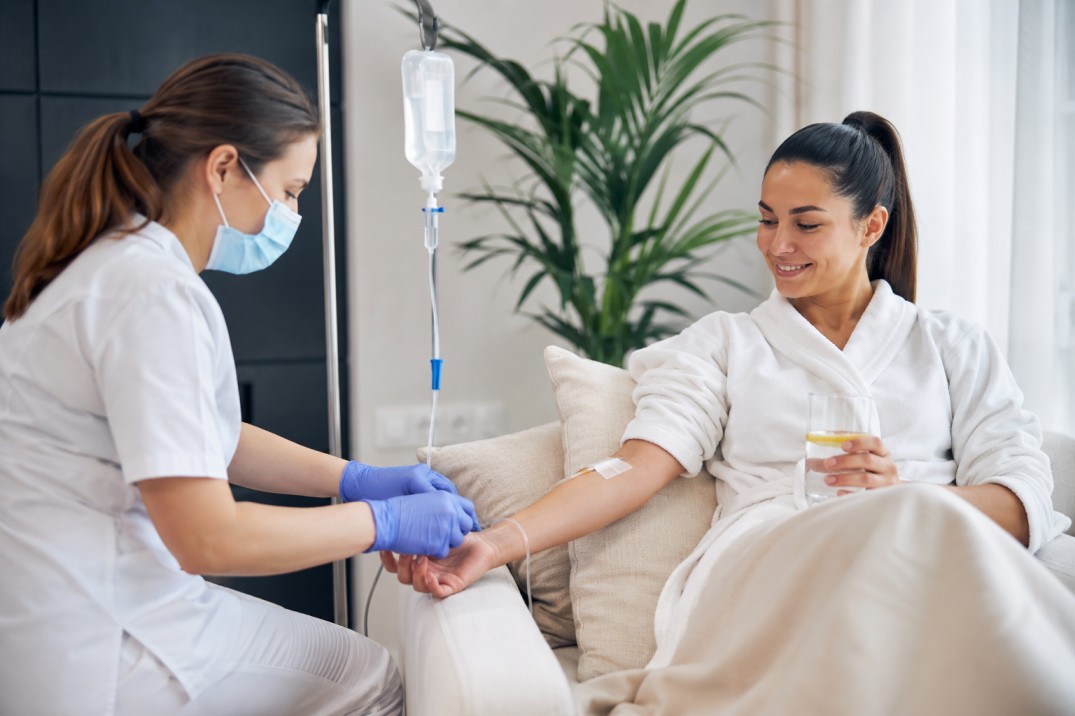IV Drip at Home Dubai: Convenient Hydration and Recovery Support 