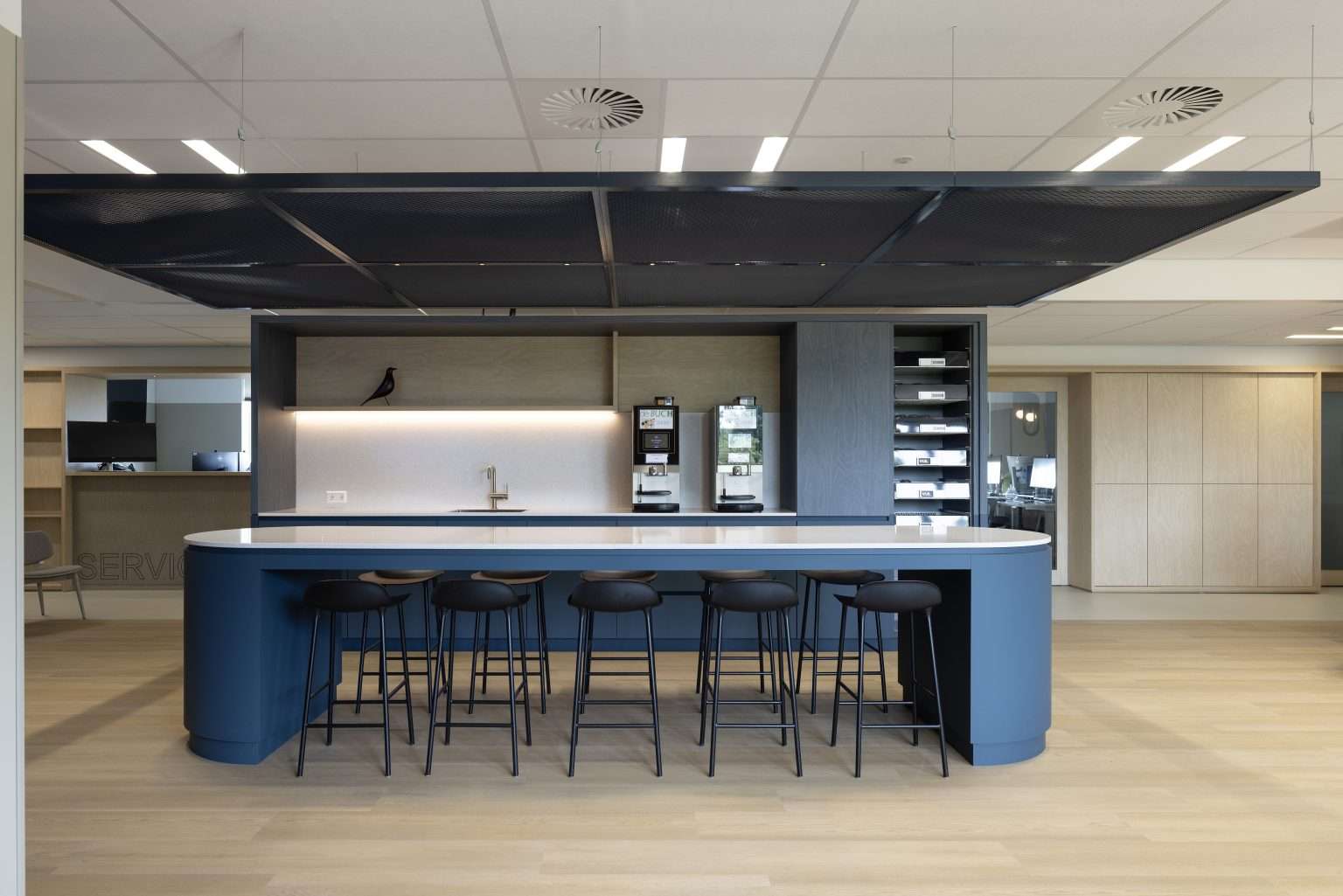 Hoe richt u een modern kantoorpand in dat productiviteit stimuleert?