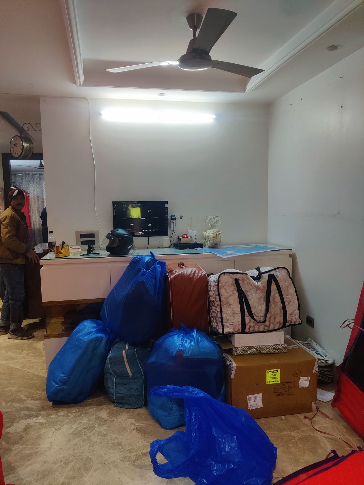   Packers and Movers in Mayur Vihar - Best Moving Company for Home Relocation in East Delhi