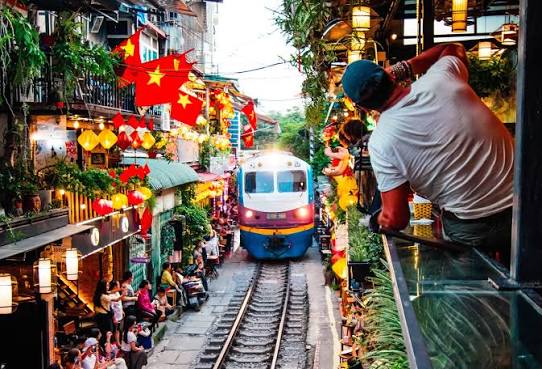 Unique Things to Do in Vietnam Beyond the Tourist Trail