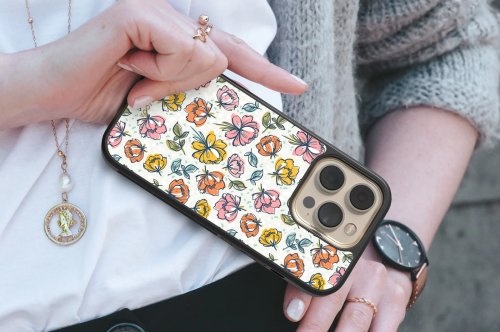 Why Tazzo Is Becoming a Top Choice for Trendy Phone Accessories