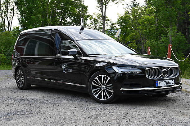 How to Arrange Transport for a Funeral Service