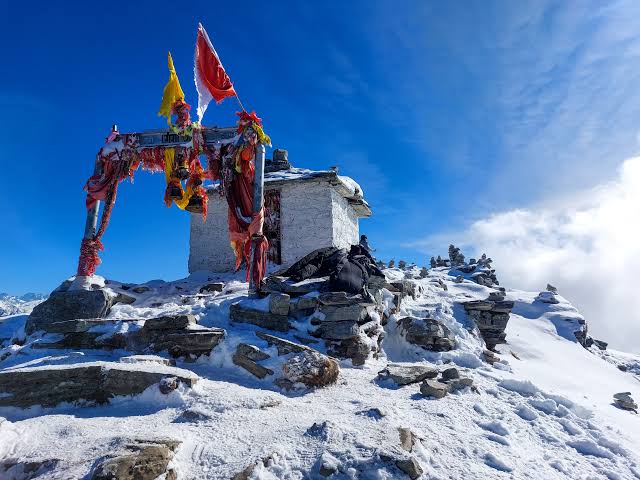 Chopta Tungnath Chandrashila Trek 2026 – A Complete Travel Guide for Beginners