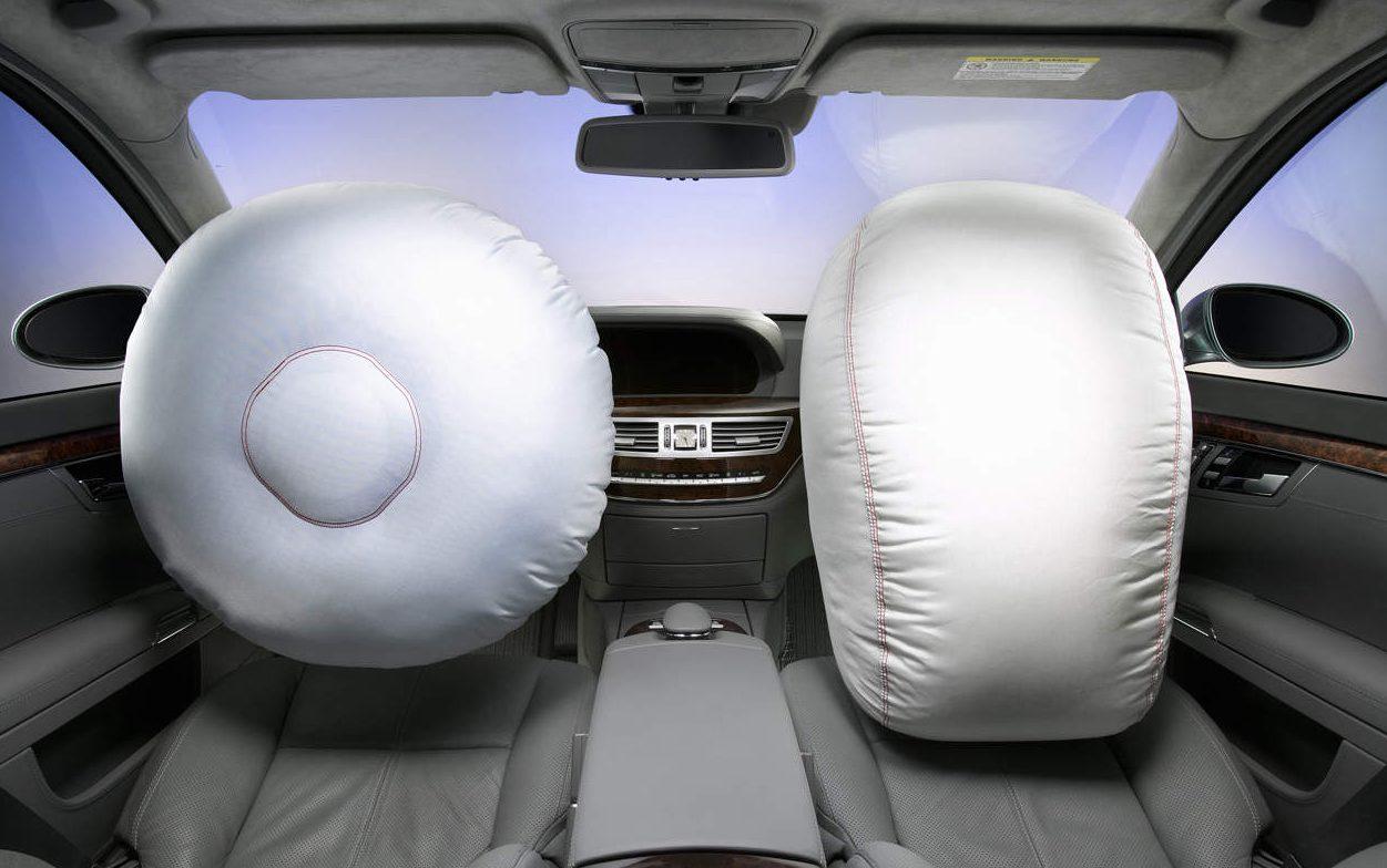 Automotive Airbag Market Application Growth: Expanding Safety Solutions Across Vehicles, Mobility Platforms.