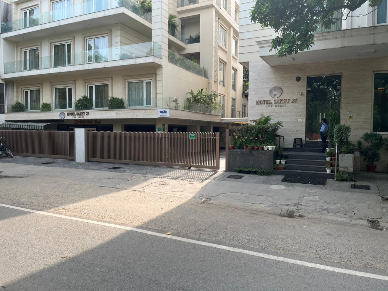 Hotel for Meetings in South Delhi: A Comfortable Venue for Business & Family Stays