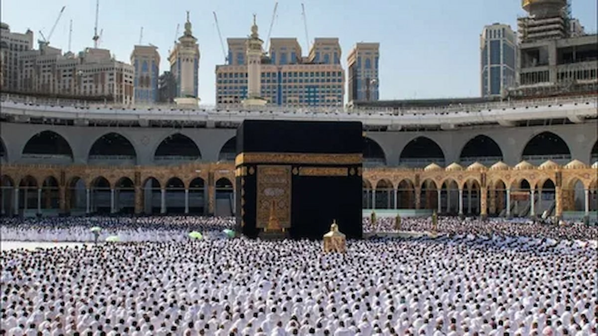 Cheap Umrah Packages: Book Early for the Best Value