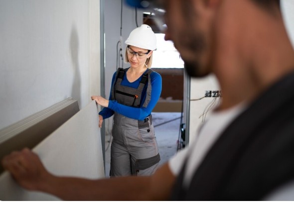 Garage Door Installation in Henderson, NV: Costs and Planning Tips