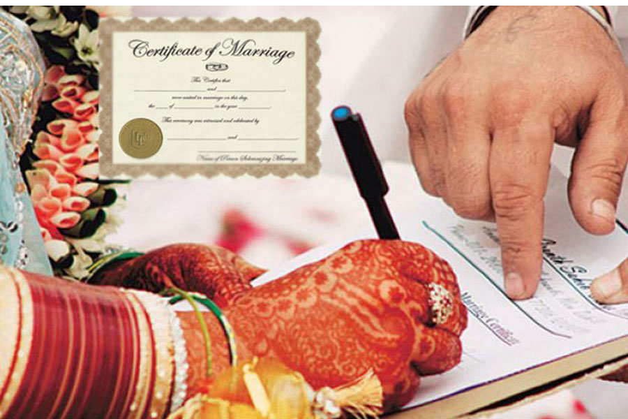 How Can a Marriage Registration Lawyer in Noida Help You Register Your Marriage Legally?