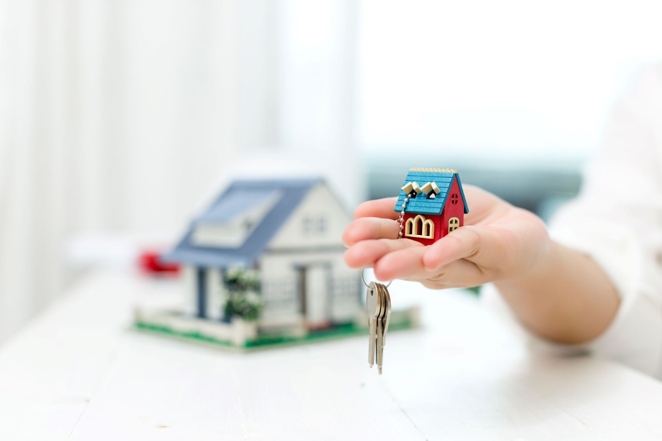 Flats near Raebareli Road Lucknow for Sale