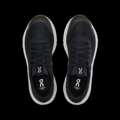 On Cloud Golf Shoes: Comfort, Style & Performance
