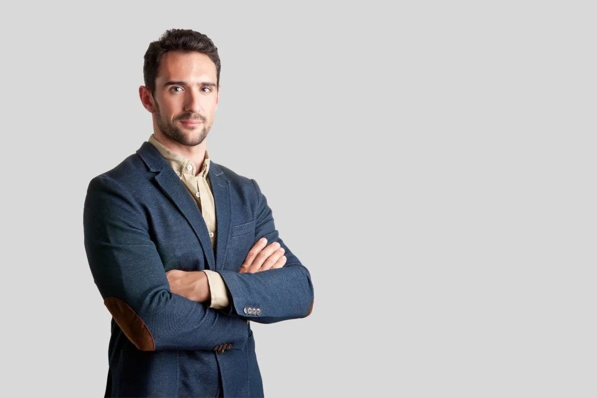 Hong Kong PR Visa Application Guide: How CRS Visa Outsourcing Can Help with Your Immigration Journey