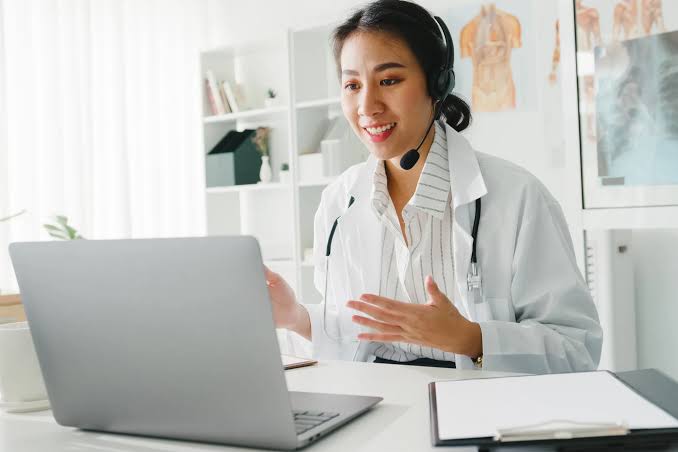 How a Mental Health Virtual Assistant Can Reduce Administrative Workload