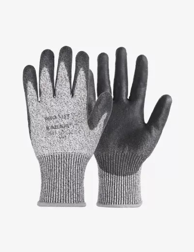 How to Choose Safety Gloves for Different Workplace Hazards