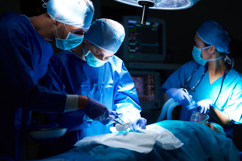 What Makes the Best Laparoscopic Surgeon in Varanasi Stand Out