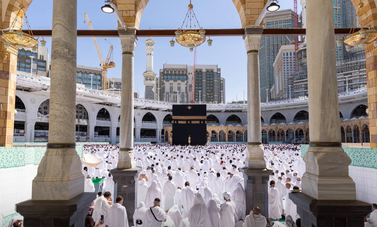 When Is the Best Time to Book Umrah Packages?
