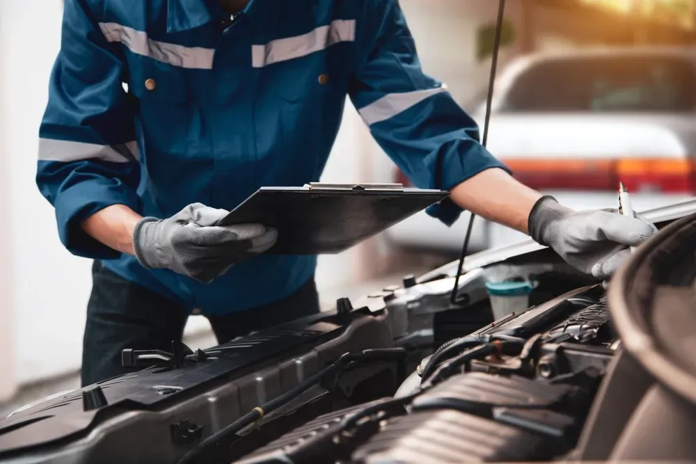 Car Periodic Maintenance Service UAE | Fluids & Filters