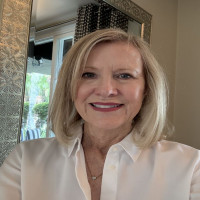 Evelyn Carter