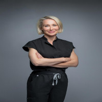 Dr Katarina Zivec