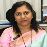 Dr Vinatha Puli