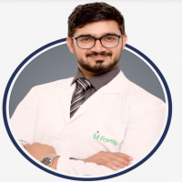 Dr Chandan Narang